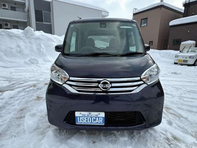 デイズルークスS 4WD　シートシーター　アイドリングストップ　横滑り防止装置　衝突軽減軽減ブレーキ　ETC　スチールホイール冬　フルセグTV　ナビ 660