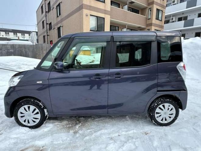 デイズルークスS 4WD　シートシーター　アイドリングストップ　横滑り防止装置　衝突軽減軽減ブレーキ　ETC　スチールホイール冬　フルセグTV　ナビ 660