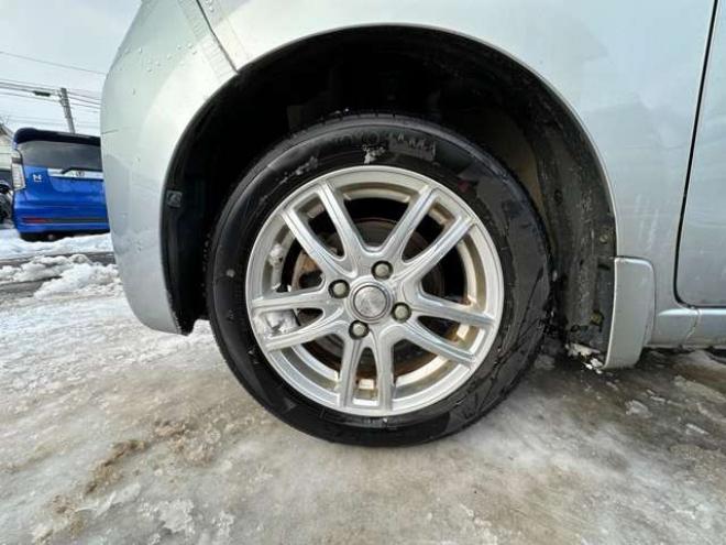 ムーヴL SA 4WD　横滑り防止装置　衝突軽減ブレーキ　純正CDオーディオ　社外アルミホイール夏 660