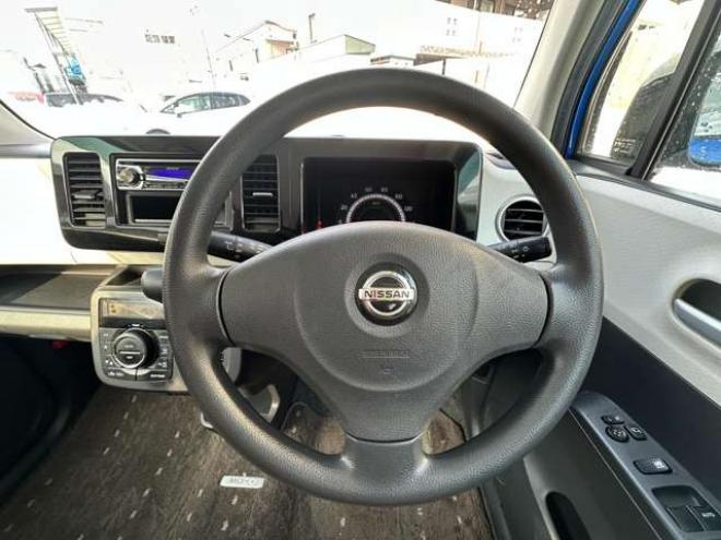 モコX FOUR 4WD　プッシュスタート　シートヒーター　社外CDオーディオ　社外アルミホイール冬　スチールホイール夏　インテリキー 660