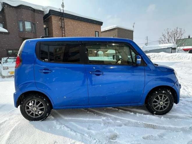 モコX FOUR 4WD　プッシュスタート　シートヒーター　社外CDオーディオ　社外アルミホイール冬　スチールホイール夏　インテリキー 660