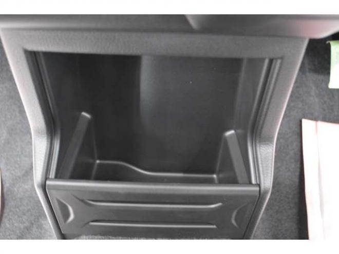 クロスビー1.2 ハイブリッド MX 4WD　ハイブリッド4WDセーフティサポート搭載アダプティブクルーズコントロールハイビームアシストLEDライト横滑り防止装置アイドリングストップシートヒーター 登録済未使用車 1200