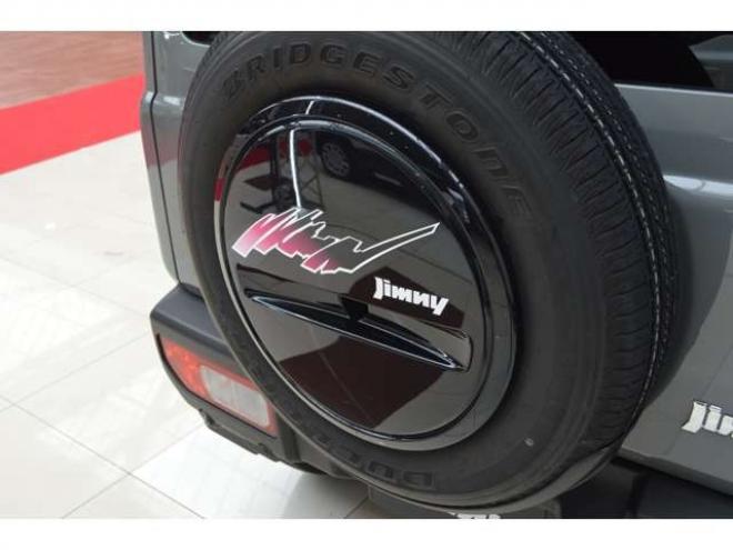 ジムニーXC 4WD　ワンオーナー車F5速マニュアル4WDターボセーフティサポート搭載アイドリングストップ横滑り防止装置ディスプレイオーディオハイビームアシストLEDライトクルーズコントロール 660