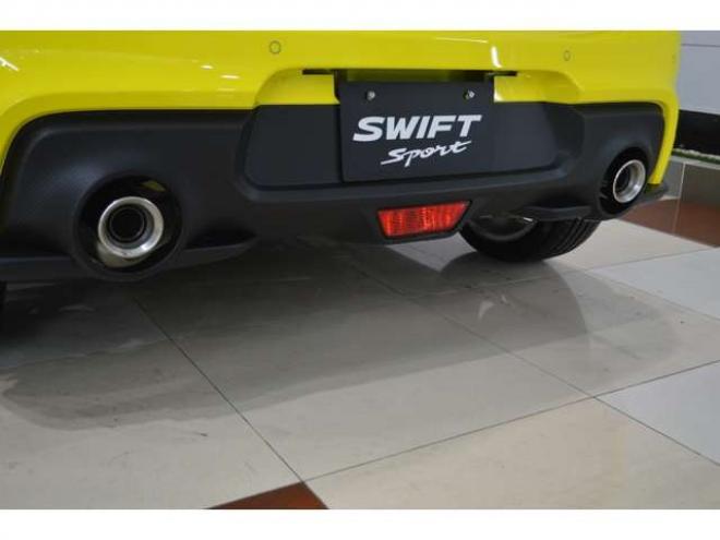 スイフトスポーツ 1.4 ZC33S ファイナル エディション　ワンオーナー特別仕様車セーフティサポート搭載6速マニュアルFFターボデュアルセンサーブレーキサポート後退時ブレーキサポートLED全方位モニター付8インチナビTVアダプティブクルーズコントロールETC 2WD 1400