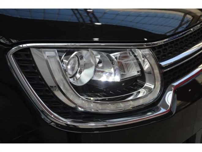 イグニス1.2 ハイブリッド MZ 4WD　ワンオーナー車ハイブリッド4WDセーフティサポート搭載アイドリングストップパドルシフト8インチナビTVドライブレコーダーETCハイビームアシストLEDクルーズコントロール 1200