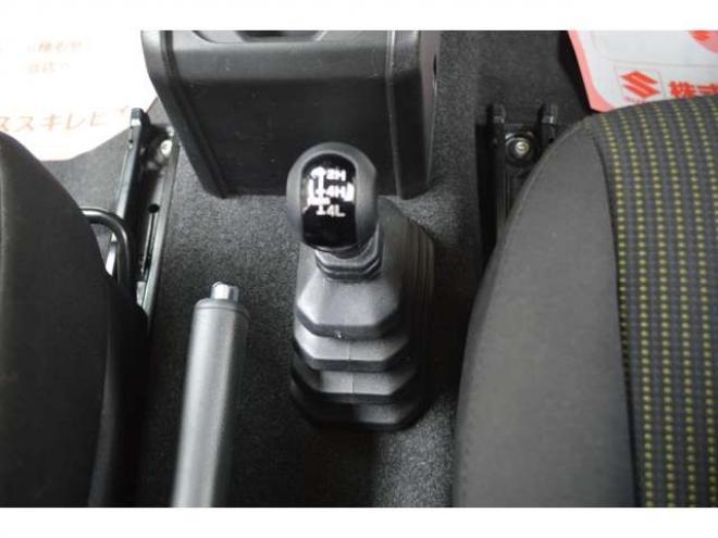 ジムニーXC 4WD　ワンオーナー車セーフティサポート搭載4WDターボ純正ディスプレイオーディオバックカメラLEDライトクルーズコントロールデュアルセンサーブレーキサポート誤発信抑制機能 660