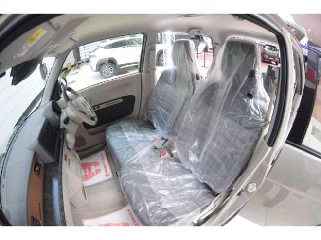 ラパンLC 660 ハイブリッド X 4WD　ハイブリット4WD全方位モニタ用カメラパッケージセーフティサポート搭載スズキコネクト対応機装着車ハイビームアシストLEDライト横滑り防止装置シートヒーター 登録済未使用車 660