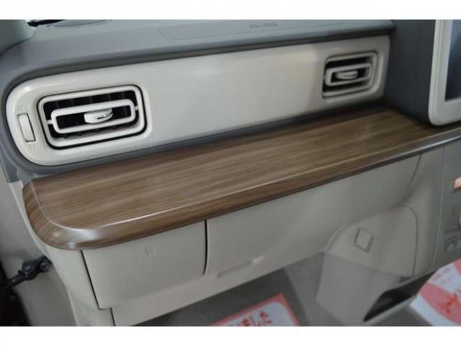 ラパンハイブリッド X 4WD　ハイブリッド4WDセーフティサポート搭載スズキコネクト対応通信機装着車アイドリングストップ全方位モニター用カメラパッケージハイビームアシストLEDライト 登録済未使用車 660