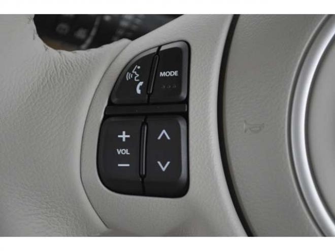 ラパンハイブリッド X 4WD　ハイブリッド4WDセーフティサポート搭載スズキコネクト対応通信機装着車アイドリングストップ全方位モニター用カメラパッケージハイビームアシストLEDライト 登録済未使用車 660