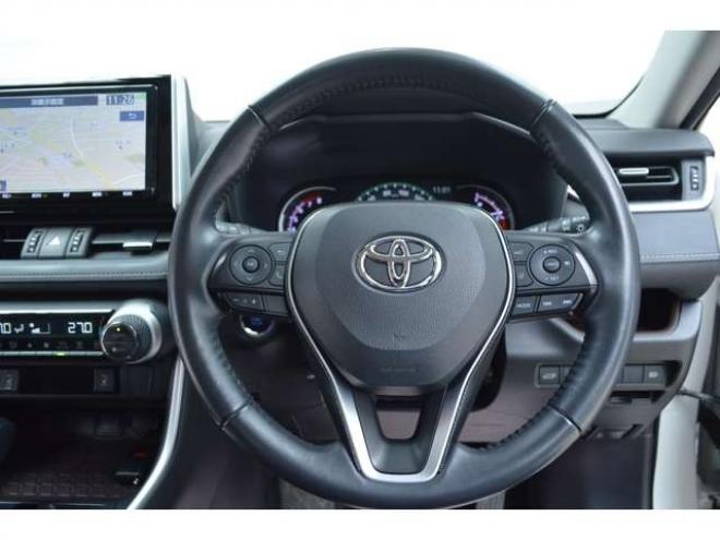 RAV-42.0 G 4WD　ワンオーナー車4WDプリクラッシュセーフティ黒革シートヒーターレーダークルーズコントロール8インチナビTVバックカメラLEDパワーバックドアステアリングヒーター横滑り防止装置パーキングセンサー 2000