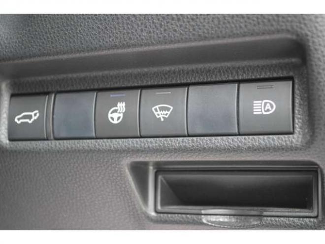 RAV-42.0 G 4WD　ワンオーナー車4WDプリクラッシュセーフティ黒革シートヒーターレーダークルーズコントロール8インチナビTVバックカメラLEDパワーバックドアステアリングヒーター横滑り防止装置パーキングセンサー 2000