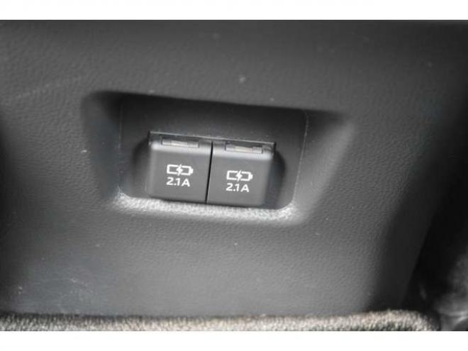 RAV-42.0 G 4WD　ワンオーナー車4WDプリクラッシュセーフティ黒革シートヒーターレーダークルーズコントロール8インチナビTVバックカメラLEDパワーバックドアステアリングヒーター横滑り防止装置パーキングセンサー 2000