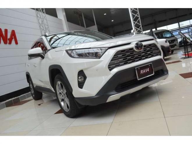 RAV-42.0 G 4WD　ワンオーナー車4WDプリクラッシュセーフティ黒革シートヒーターレーダークルーズコントロール8インチナビTVバックカメラLEDパワーバックドアステアリングヒーター横滑り防止装置パーキングセンサー 2000