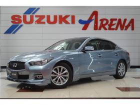 スカイライン　3.5 350GT FOUR ハイブリッド タイプP　ハイブリッド4WDアイドリングストップエマージェンシーブレーキ横滑り防止装置HIDライト全方位モニター付純正ナビTVバックカメラ黒革シートヒーターETCアダプティブクルーズコントロール 3500