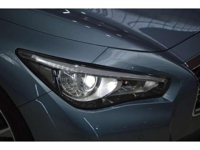 スカイライン3.5 350GT FOUR ハイブリッド タイプP　ハイブリッド4WDアイドリングストップエマージェンシーブレーキ横滑り防止装置HIDライト全方位モニター付純正ナビTVバックカメラ黒革シートヒーターETCアダプティブクルーズコントロール 3500