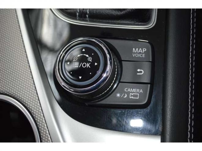 スカイライン3.5 350GT FOUR ハイブリッド タイプP　ハイブリッド4WDアイドリングストップエマージェンシーブレーキ横滑り防止装置HIDライト全方位モニター付純正ナビTVバックカメラ黒革シートヒーターETCアダプティブクルーズコントロール 3500