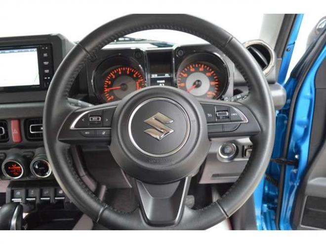 ジムニーXC 4WD　ワンオーナー車4WDターボセーフティサポート搭載アイドリングストップ横滑り防止装置7インチナビTVバックカメラハイビームアシストLEDライトETCクルーズコントロールドライブレコーダー 660