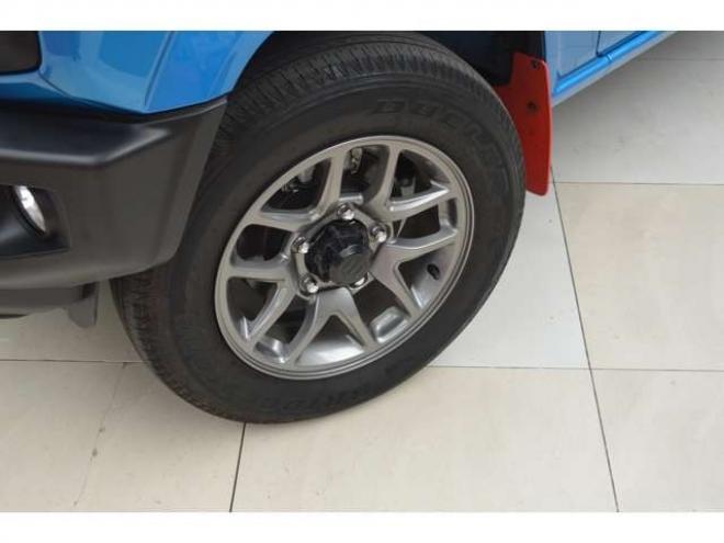 ジムニーXC 4WD　ワンオーナー車4WDターボセーフティサポート搭載アイドリングストップ横滑り防止装置7インチナビTVバックカメラハイビームアシストLEDライトETCクルーズコントロールドライブレコーダー 660