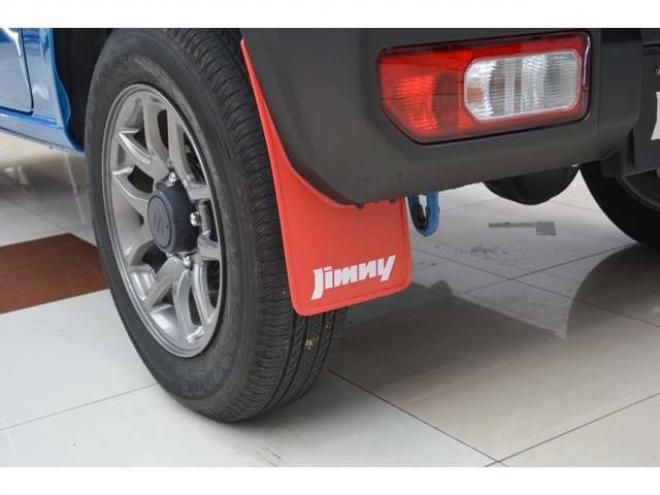 ジムニーXC 4WD　ワンオーナー車4WDターボセーフティサポート搭載アイドリングストップ横滑り防止装置7インチナビTVバックカメラハイビームアシストLEDライトETCクルーズコントロールドライブレコーダー 660