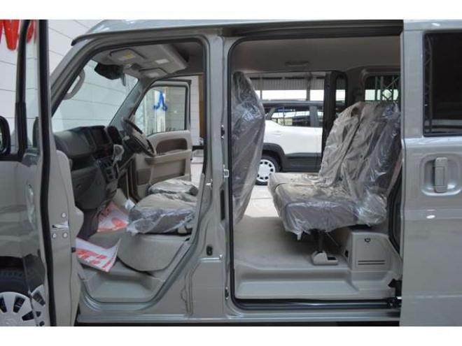 エブリィジョイン ハイルーフ 4WD　届出済未使用車ハイルーフ4WDインパネCVTセーフティサポート搭載アイドリングストップ横滑り防止装置ハイビームアシストLEDライト 660