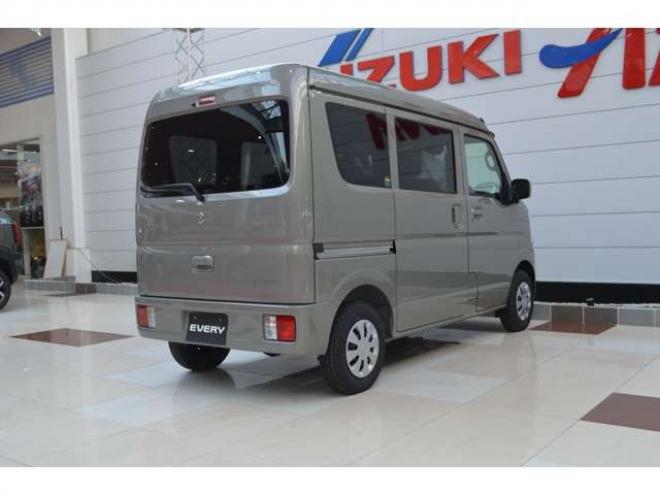 エブリィジョイン ハイルーフ 4WD　届出済未使用車ハイルーフ4WDインパネCVTセーフティサポート搭載アイドリングストップ横滑り防止装置ハイビームアシストLEDライト 660