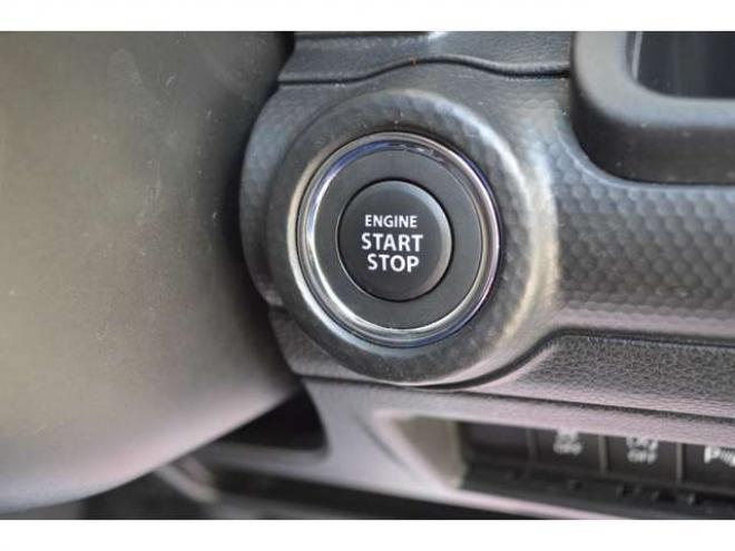 クロスビー1.0 ハイブリッド MZ 4WD　レンタアップ車ハイブリット4WDターボセーフティサポート搭載アダプティブクルーズコントロール8インチナビTVアダプティブクルーズコントロールETCハイビームアシストLED 1000