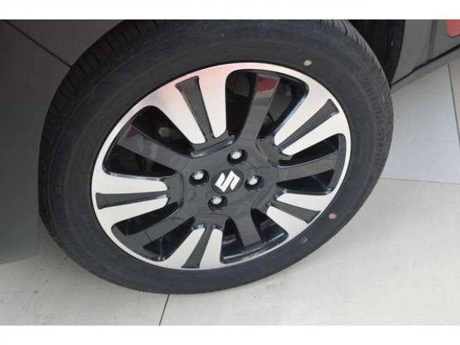 クロスビー1.0 ハイブリッド MZ 4WD　レンタアップ車ハイブリット4WDターボセーフティサポート搭載アダプティブクルーズコントロール8インチナビTVアダプティブクルーズコントロールETCハイビームアシストLED 1000