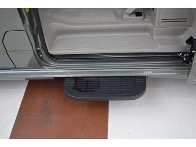 エブリィワゴン PZターボスペシャル ハイルーフ 4WD　届出済未使用車4WDターボハイルーフセーフティサポート搭載アイドリングストップ純正バックカメラ付ディスプレイオーディオ両側オートスライドドアオートステップリアパーキングセンサーハイビームアシストLED 660