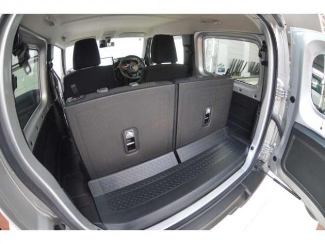 ジムニーXC 4WD　ワンオーナー車F5速マニュアル4WDターボセーフティサポート搭載アイドリングストップ横滑り防止装置11インチディスプレイオーディオハイビームアシストLEDライトクルーズコントロール 660