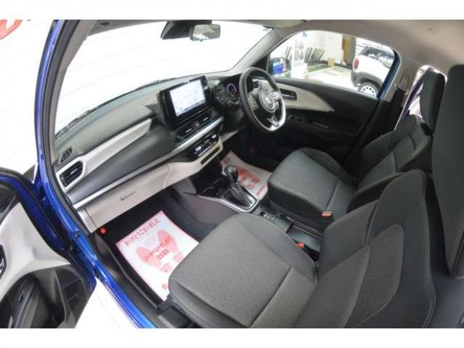 スイフト1.2 ハイブリッド MZ 4WD　ワンオーナー車ハイブリッド4WDセーフティサポート搭載スズキコネクト対応通信機装着車9インチ全方位モニターナビTVバックカメラ電動パーキングブレーキアダプティブクルーズコントロールLEDライト 1200