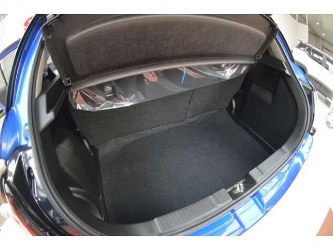 スイフト1.2 ハイブリッド MZ 4WD　ワンオーナー車ハイブリッド4WDセーフティサポート搭載スズキコネクト対応通信機装着車9インチ全方位モニターナビTVバックカメラ電動パーキングブレーキアダプティブクルーズコントロールLEDライト 1200