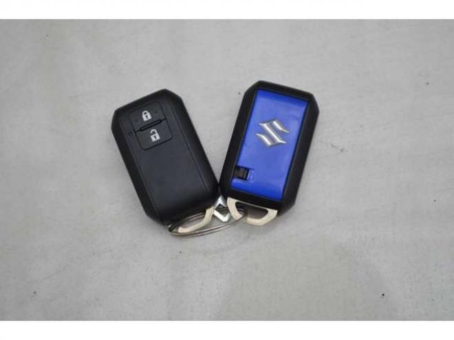 ワゴンRカスタムZ ハイブリッド ZT 4WD　ワンオーナー車ハイブリッド4WDターボセーフティサポート搭載パドルシフト全方位モニターカメラパッケージアイドリングストップLEDアダプティブクルーズコントロールヘッドアップディスプレイ 660