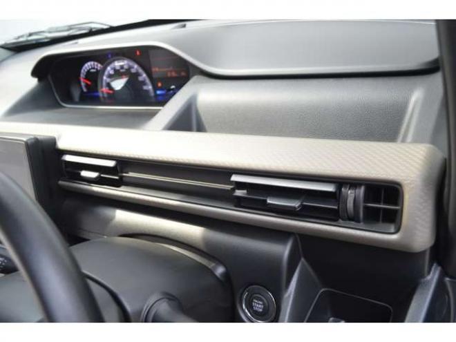 ワゴンRFX 4WD　ワンオーナー車5速マニュアル4WDセーフティサポート搭載デュアルカメラブレーキサポート後退時ブレーキサポート横滑り防止装置ドライブレコーダーシートヒーター 660