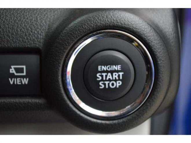 スイフト1.2 ハイブリッド MZ 4WD　ワンオーナー車ハイブリッド4WDセーフティサポート搭載スズキコネクト対応通信機装着車9インチ全方位モニターナビTVバックカメラ電動パーキングブレーキアダプティブクルーズコントロールLEDライトETC20 1200