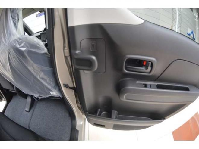 ワゴンRZL 4WD　届出済未使用車5速マニュアル4WDセーフティサポート搭載スズキコネクト対応通信機装着車ハイビームアシストLEDヘッドライト横滑り防止装置バックアイカメラ 660