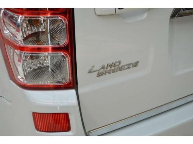 エスクード2.4 ランドブリーズ 4WD　ワンオーナー特別仕様車4WD横滑り防止装置サンルーフ社外ディスプレイオーディオバックカメラETCハーフレザーシートヒーターHIDライトクルーズコントロール 2400