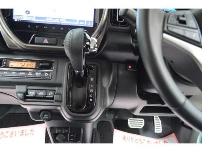 ハスラーJスタイルII ターボ 4WD　ワンオーナー特別仕様車ハイブリッド4WDターボセーフティサポート搭載横滑り全方位モニター付9インチナビTVバックカメラ横滑り防止装置ハイビームアシストLEDビルトインETCアダプティブクルーズコントロール 660