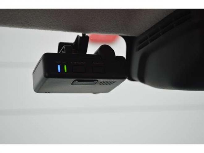 ハスラーJスタイルII ターボ 4WD　ワンオーナー特別仕様車ハイブリッド4WDターボセーフティサポート搭載横滑り全方位モニター付9インチナビTVバックカメラ横滑り防止装置ハイビームアシストLEDビルトインETCアダプティブクルーズコントロール 660