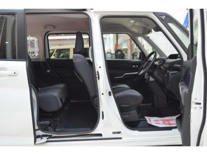 ソリオ1.2 ハイブリッド MZ 4WD　レンタアップ車ハイルーフ4WDセーフティサポート搭載アイドリングストップ横滑り防止装置SDナビTVバックカメラ両側オートスライドドアLEDライトETCアダプティブクルーズコントロール 1200