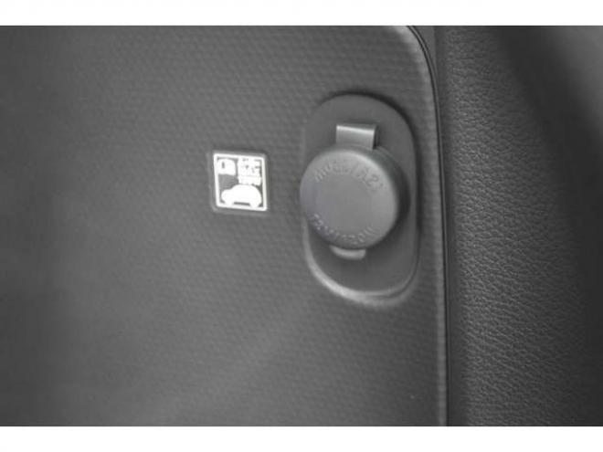 クロスビー1.0 ハイブリッド MZ 4WD　レンタアップ車ハイブリット4WDターボパドルシフトセーフティサポート搭載アダプティブクルーズコントロール横滑り防止装置アイドリングストップハイビームアシストLEDライトSDナビTVバックカメラETC 1000