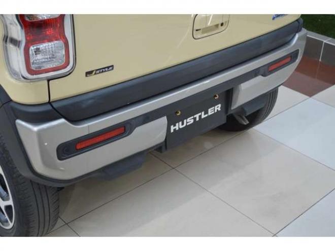 ハスラーJスタイル 4WD　ワンオーナー特別仕様車ハイブリッド4WDセーフティサポート搭載横滑り全方位モニター付9インチナビTVバックカメラ横滑り防止装置ハイビームアシストLEDビルトインETC 660