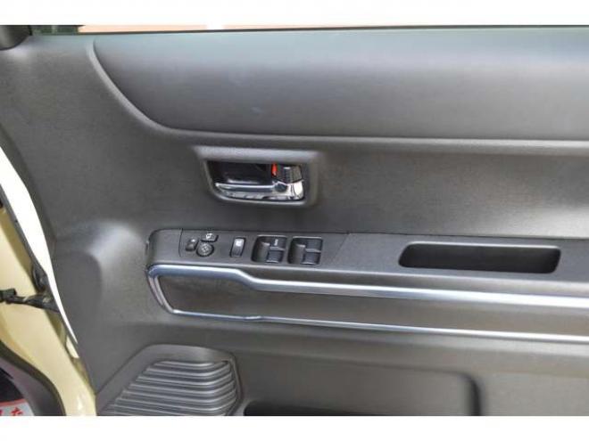 ハスラーJスタイル 4WD　ワンオーナー特別仕様車ハイブリッド4WDセーフティサポート搭載横滑り全方位モニター付9インチナビTVバックカメラ横滑り防止装置ハイビームアシストLEDビルトインETC 660