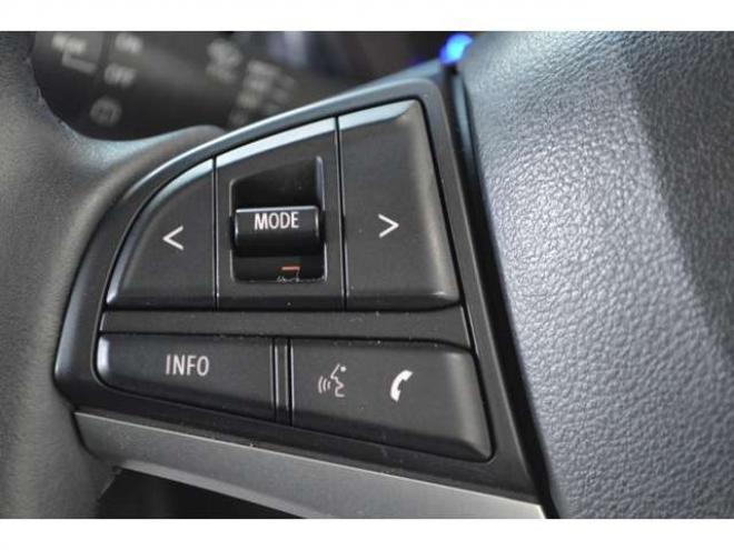 ハスラーJスタイル 4WD　ワンオーナー特別仕様車ハイブリッド4WDセーフティサポート搭載横滑り全方位モニター付9インチナビTVバックカメラ横滑り防止装置ハイビームアシストLEDビルトインETC 660