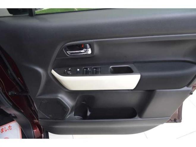 クロスビー1.0 ハイブリッド MZ 4WD　レンタアップ車ハイブリット4WDターボパドルシフトセーフティサポート搭載アダプティブクルーズコントロール横滑り防止装置アイドリングストップハイビームアシストLEDライトSDナビTVバックカメラETC 1000