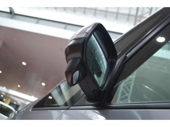 ランディ2.0 G 4WD　ワンオーナー車8人乗り4WDセーフティサポート搭載プリクラッシュセーフティ両側オートスライドドア9インチナビTVバックカメラETCレーダークルーズコントロールLEDドラレコシートヒーター 2000