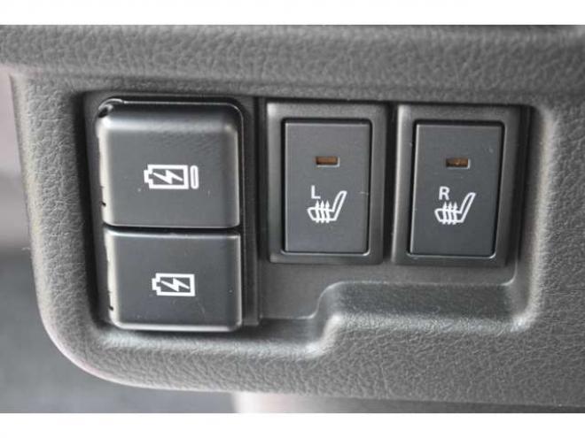 ワゴンRスマイルハイブリッド X 4WD　ハイブリッド4WDセーフティサポート搭載スズキコネクト対応通信機装着車アイドリングストップ両側オートスライドドア全方位モニター付9インチナビTVバックカメラアダプティブクルーズコントロールLEDライト 登録済未使用車 660