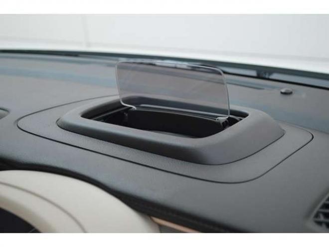 ワゴンRスマイルハイブリッド X 4WD　ハイブリッド4WDセーフティサポート搭載スズキコネクト対応通信機装着車アイドリングストップ両側オートスライドドア全方位モニター付9インチナビTVバックカメラアダプティブクルーズコントロールLEDライト 登録済未使用車 660