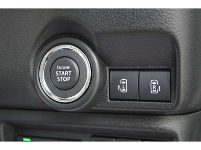 ワゴンRスマイルハイブリッド X 4WD　ハイブリッド4WDセーフティサポート搭載スズキコネクト対応通信機装着車アイドリングストップ両側オートスライドドア全方位モニター付9インチナビTVバックカメラアダプティブクルーズコントロールLEDライト 登録済未使用車 660