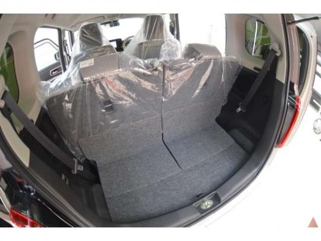 ワゴンRスマイルハイブリッド X 4WD　ハイブリッド4WDセーフティサポート搭載スズキコネクト対応通信機装着車アイドリングストップ両側オートスライドドア全方位モニター付9インチナビTVバックカメラアダプティブクルーズコントロールLEDライト 登録済未使用車 660