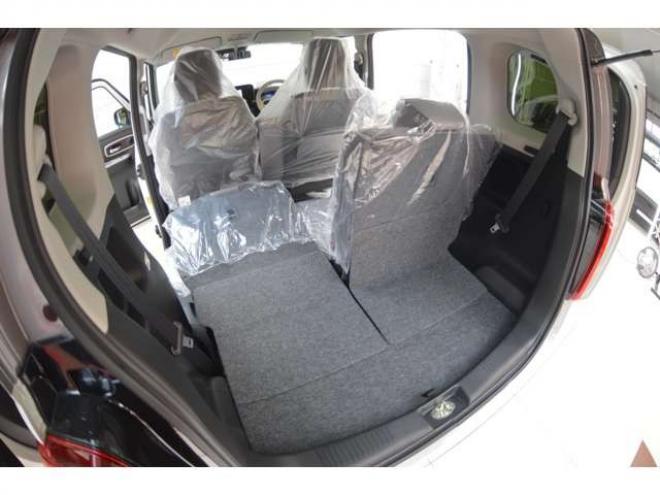 ワゴンRスマイルハイブリッド X 4WD　ハイブリッド4WDセーフティサポート搭載スズキコネクト対応通信機装着車アイドリングストップ両側オートスライドドア全方位モニター付9インチナビTVバックカメラアダプティブクルーズコントロールLEDライト 登録済未使用車 660